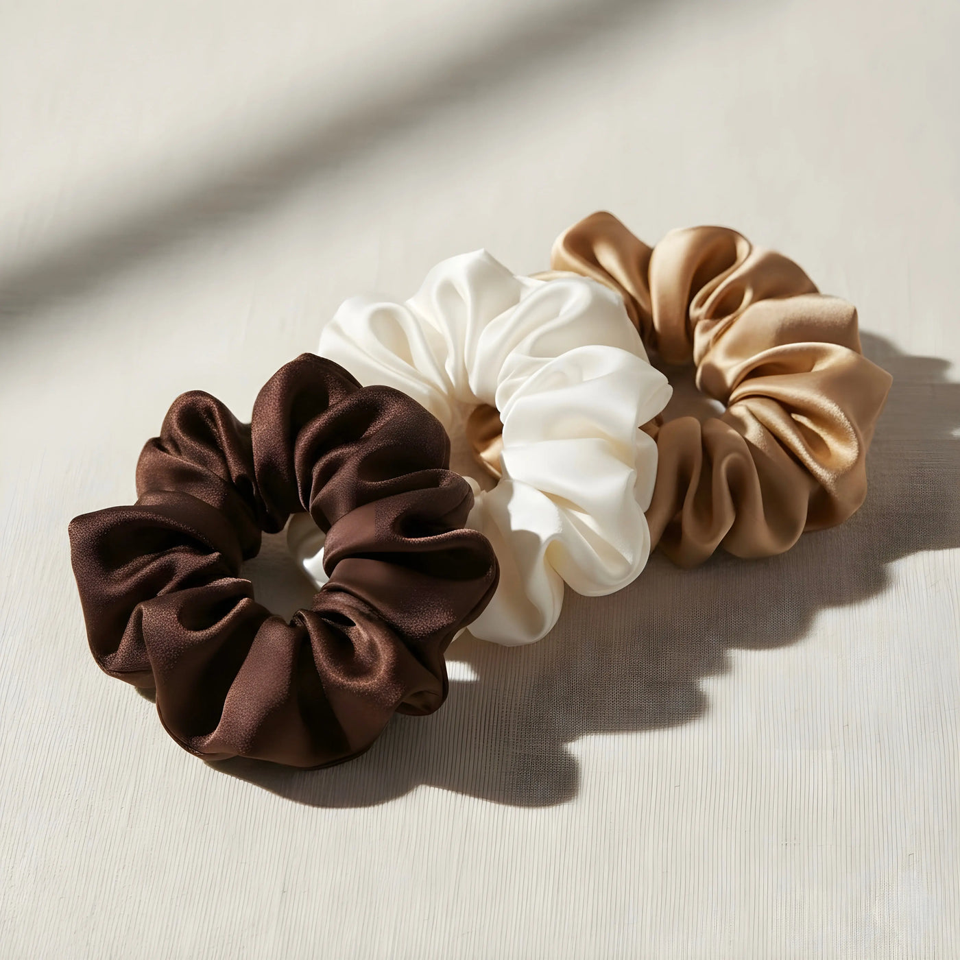 Coffret Chouchous Oversize en Soie de Murier - Volume & Soin Gleamy Atelier