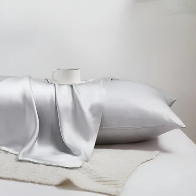 Taie d'oreiller soie gris argent moderne pour homme et femme anti transpirant
