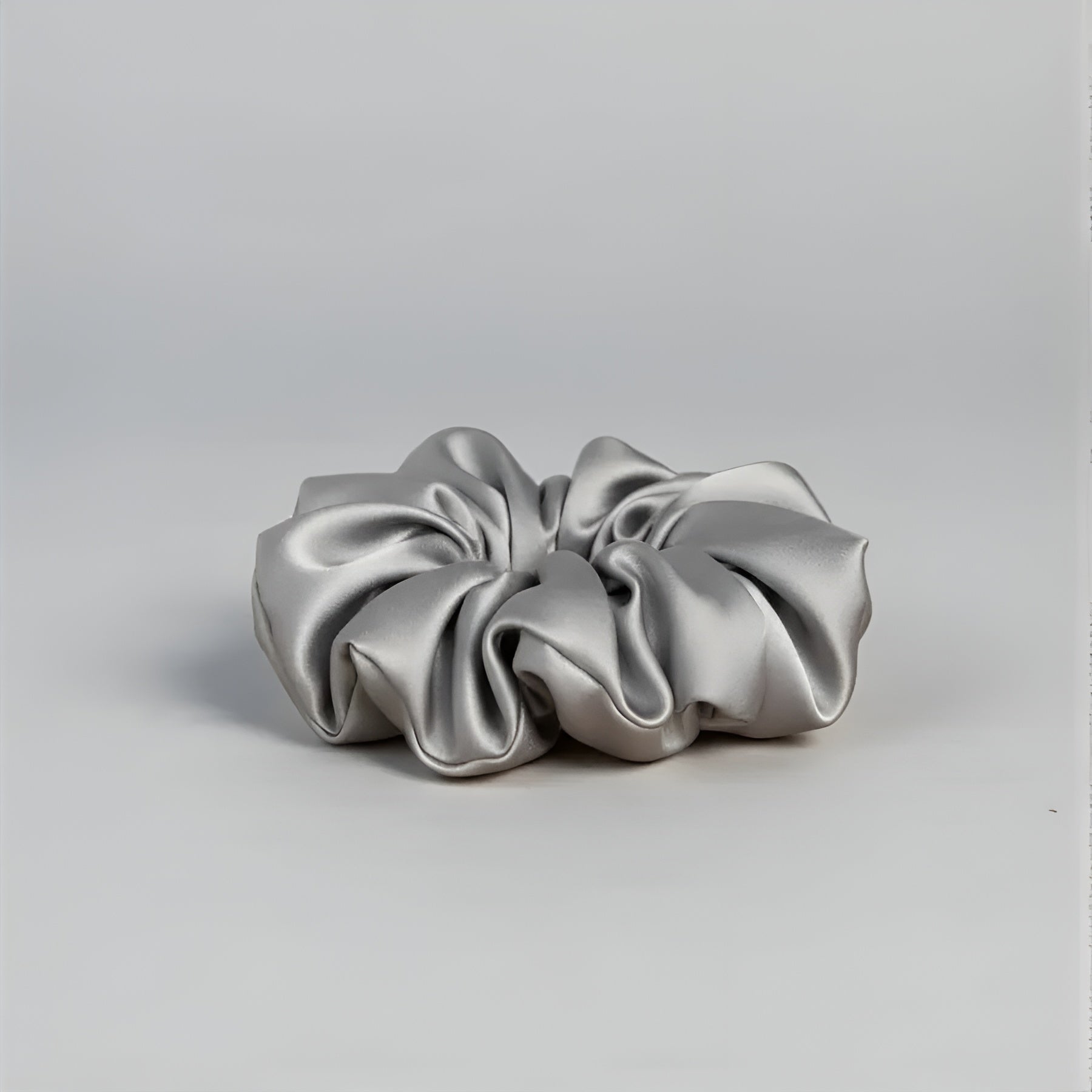 Chouchou Oversize en Soie de Murier - Volume & Soin