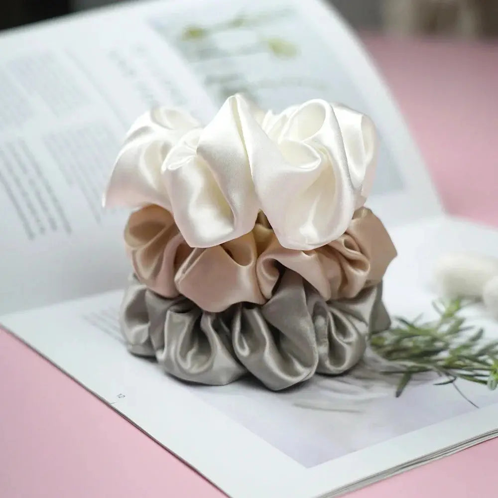 Coffret trio chouchous en soie de mûrier blanc champagne gris argent anti casse